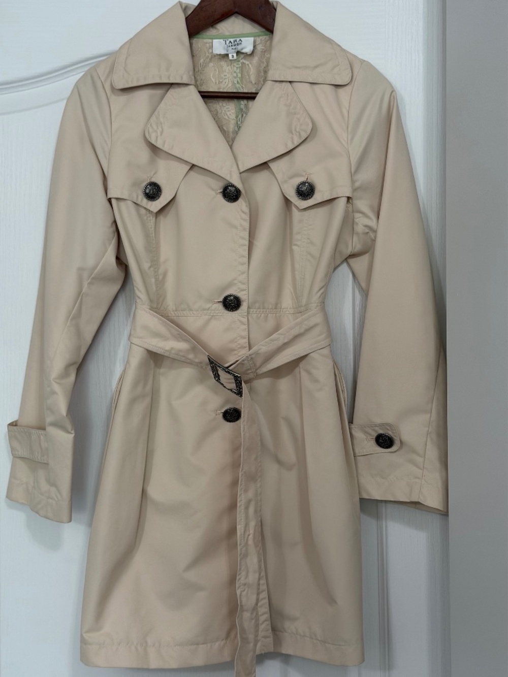 Tara Jarmon Paris Vintage Beige Trench Coat Lace Detail Size T3 / FR 40 / US 8